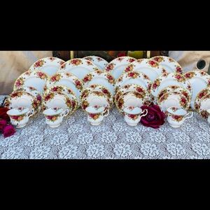 Royal Albert Old country Roses set for 6 1st stamp